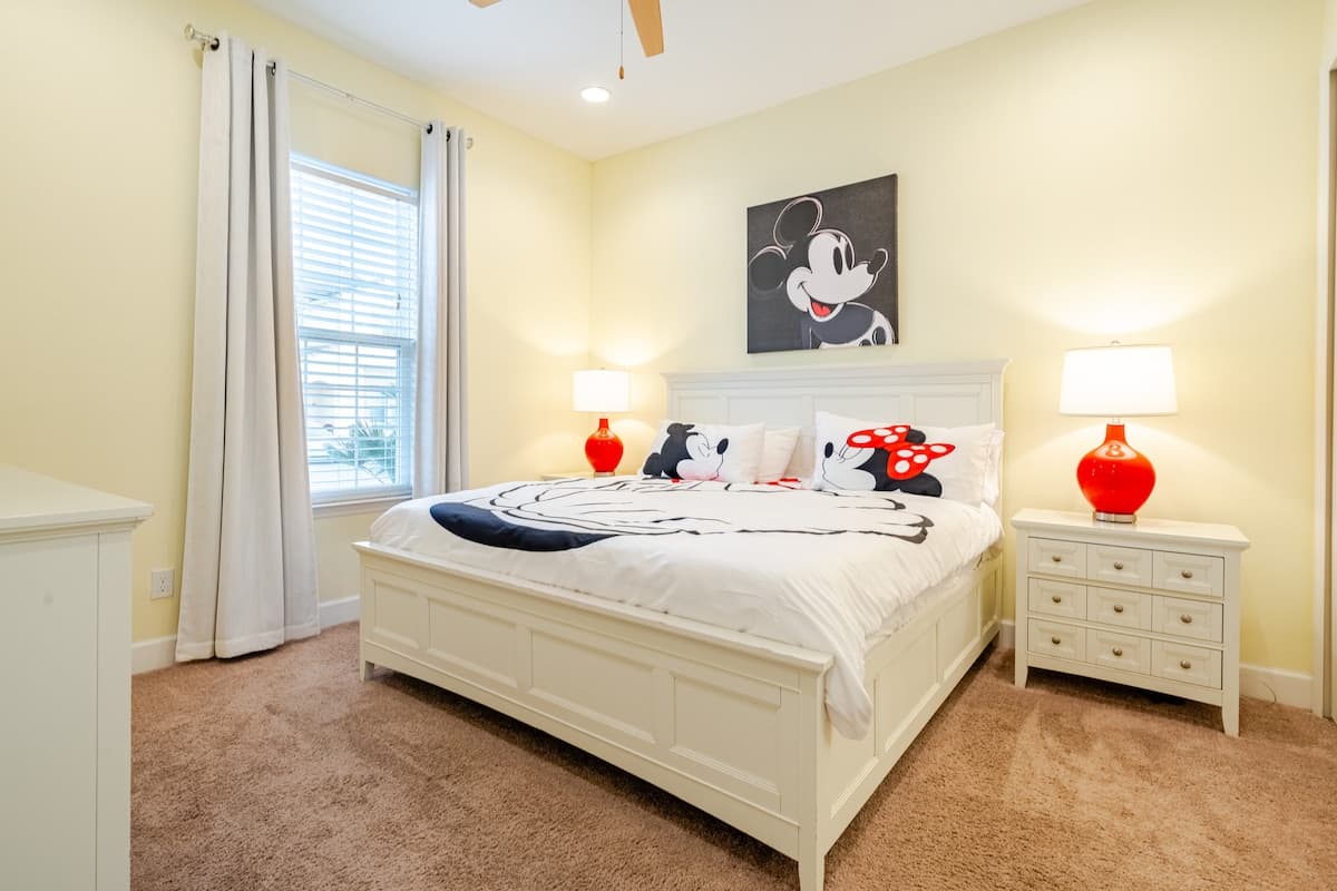 Family-Friendly Disney Villa with Private Pool